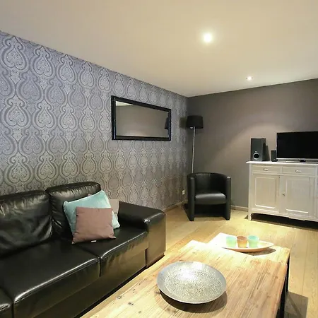 Casa vacanze Modern Holiday In Jehonville With Sauna *