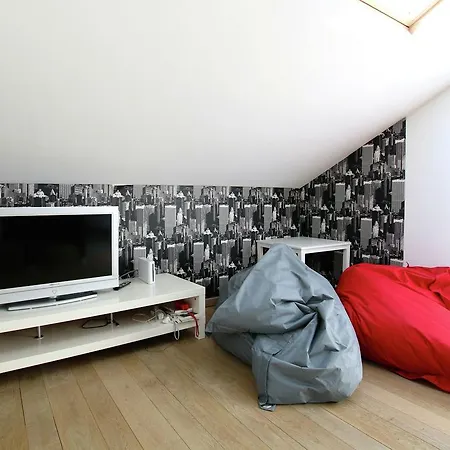 Modern Holiday In Jehonville With Sauna *